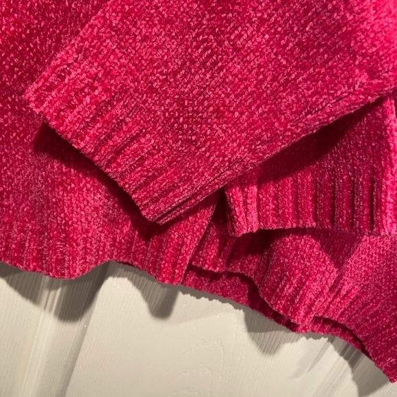 Sag Harbor Size M Hot Pink Mock Neck Cable Knit Soft Chenille Pullover Sweared - Picture 3 of 10